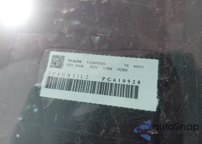 3C6UR5JL2PG610928: 44579556
