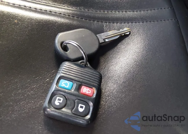 2LNBL8CV2AX627982: 44579581