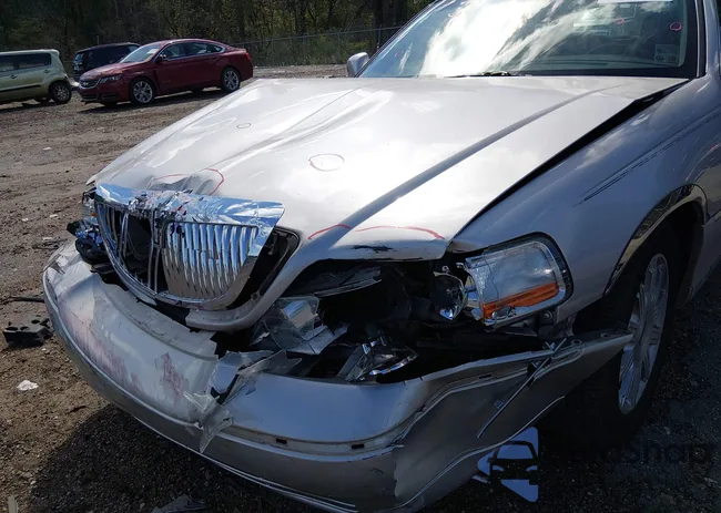 2LNBL8CV2AX627982: 44579581