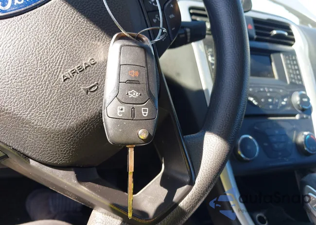 3FA6P0HDXFR243035: 44579714