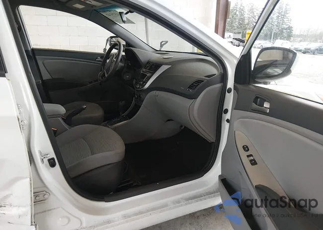 KMHCT4AE3GU957727: 44579742