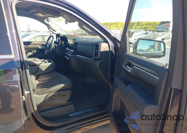 3GTUUDED0SG244951: 44579894