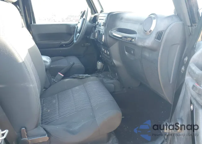 1J4AA2D14BL537904: 44579903