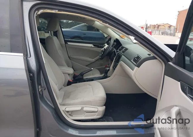 1VWAS7A3XGC061779: 44579946