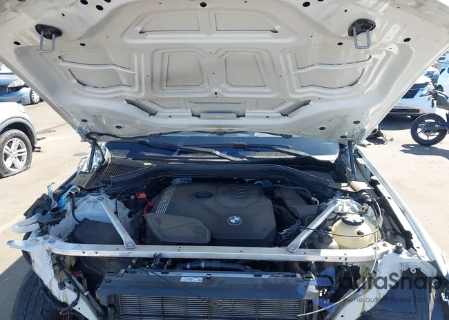 5UX43DP00N9K26868: 44579948