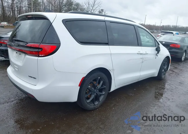 2C4RC1GG9SR537823: 44579950