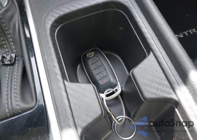 3N1AB8CVXRY204105: 44579220