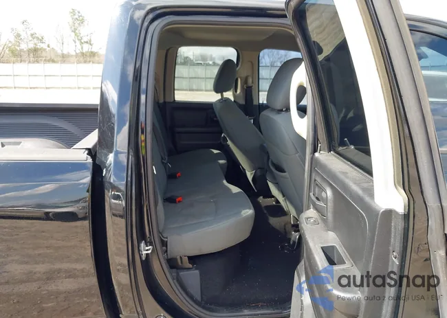 1C6RR6FT1DS617622: 44579236