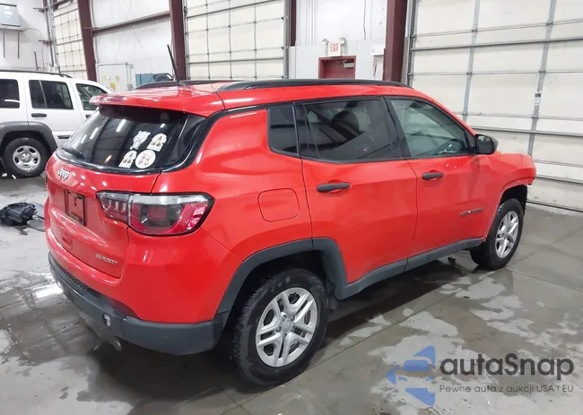 3C4NJCAB3JT122716: 44579472