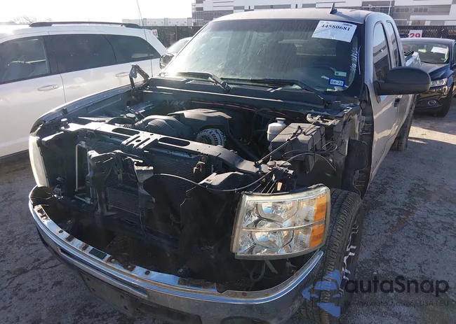 2GCEC19C781318455: 44580681