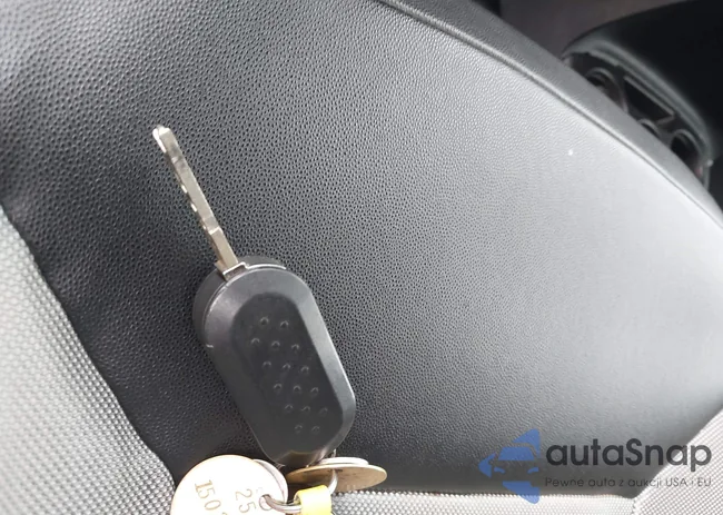 3C6TRVDG2FE521039: 44580839