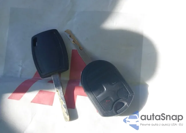 1FMCU0GD6HUC39384: 44581071