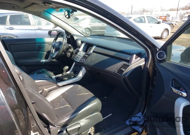 5J8TB18298A017146: 44580184