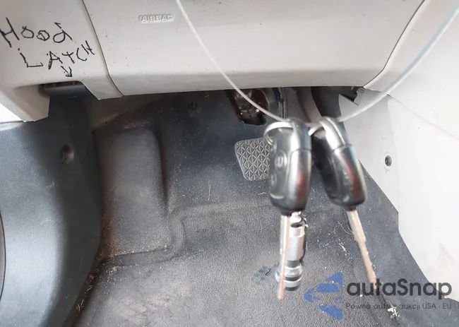 3FADP4EJ8EM182952: 44580300