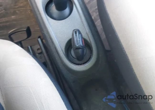 WMEEJ31X68K181848: 44580345