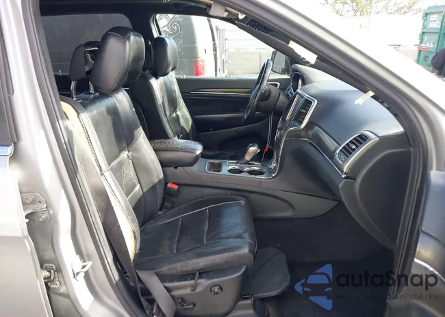 1C4RJEBG7JC130899: 44580376