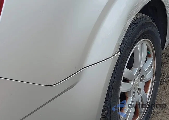 1G1JC5SH2E4216789: 44581548