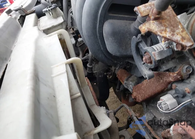 JTDBR32E430026999: 44581608