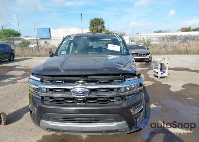 1FMJU2A82REA51293: 44581611