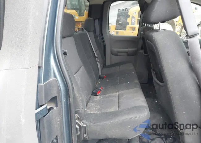 1GCRCPEX5BZ412183: 44581751