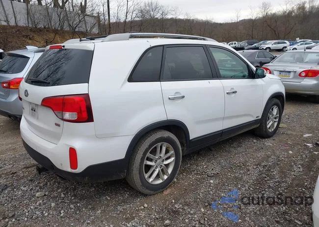 5XYKTCA6XFG586049: 44581930