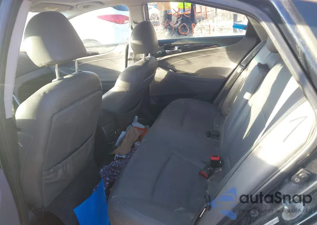 5NPEC4AC6BH016724: 44581110