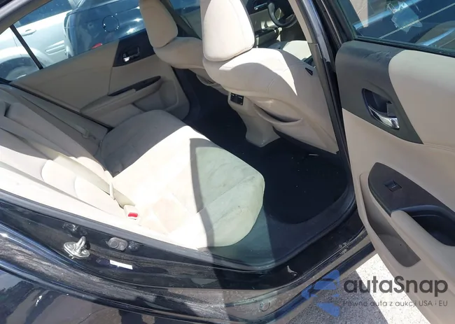 1HGCR2F75EA140020: 44581213