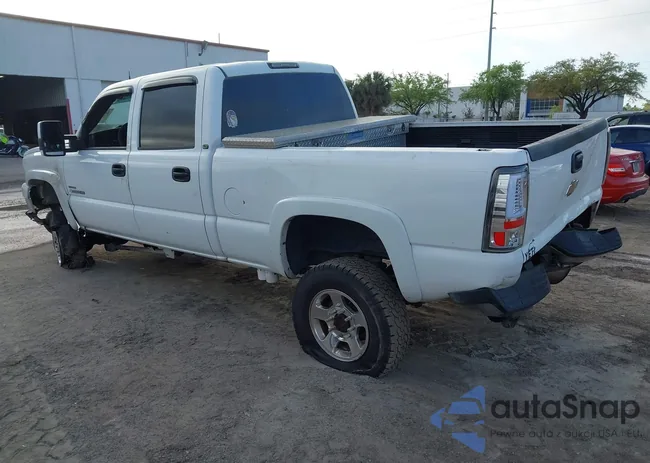 1GCHC23295F856789: 44581235