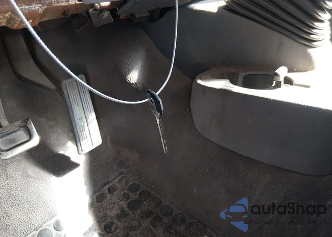 1B7HC16X91S189807: 44581363