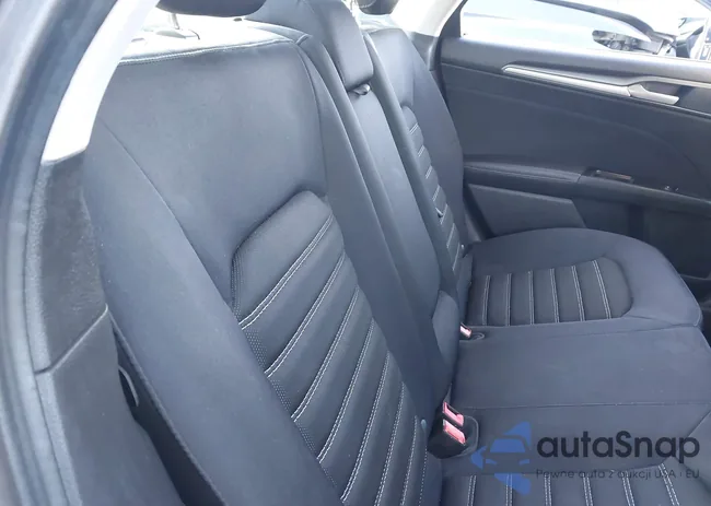 3FA6P0H78DR104917: 44581441