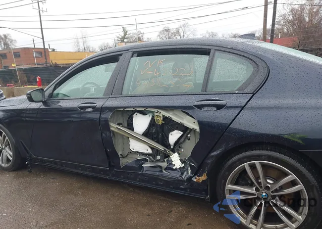 WBA7F2C5XGG420220: 44582554