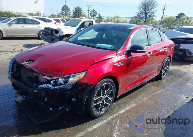 5XXGW4L28KG323618: 44582579