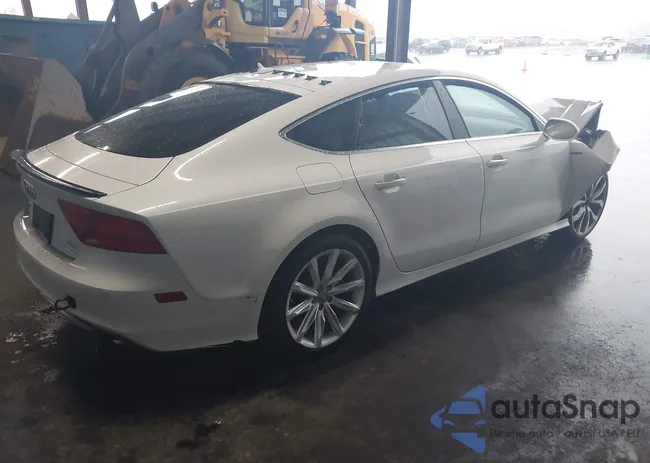 WAU2GAFC9EN038135: 44582720