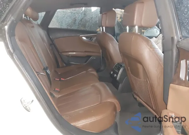 WAU2GAFC9EN038135: 44582720