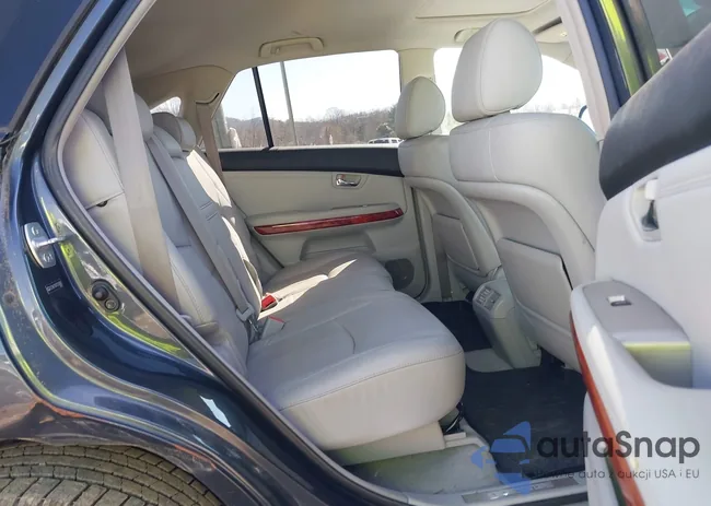 2T2HK31UX7C038962: 44582953