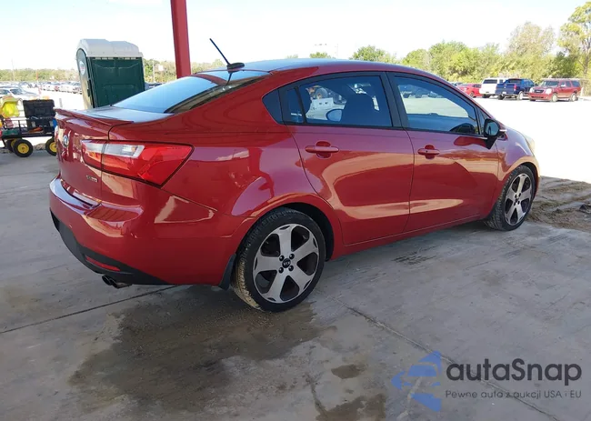 KNADN4A30E6328071: 44582966