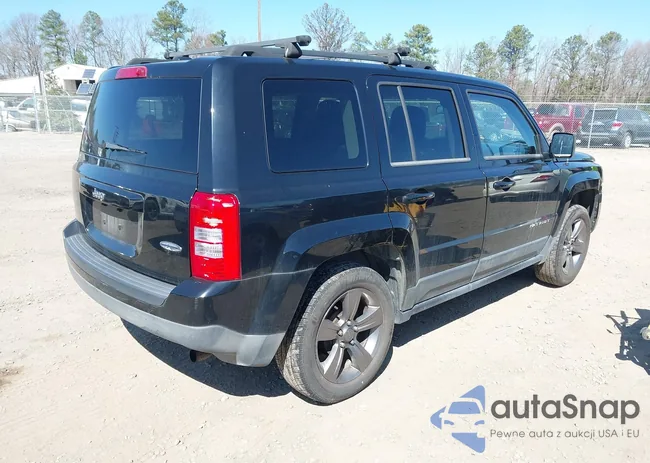 1C4NJPFAXED666620: 44582981