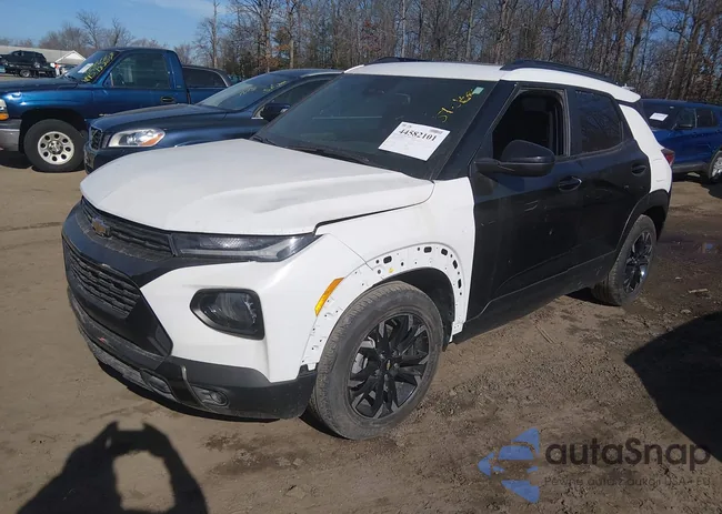 KL79MVSL5NB042866: 44582101