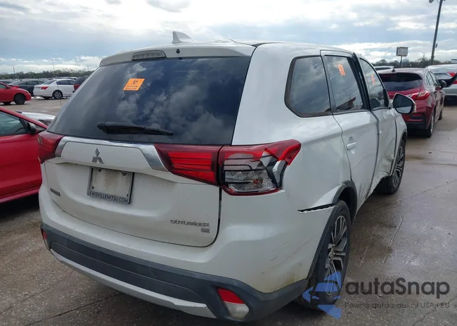 JA4AD3A3XHZ040428: 44582169