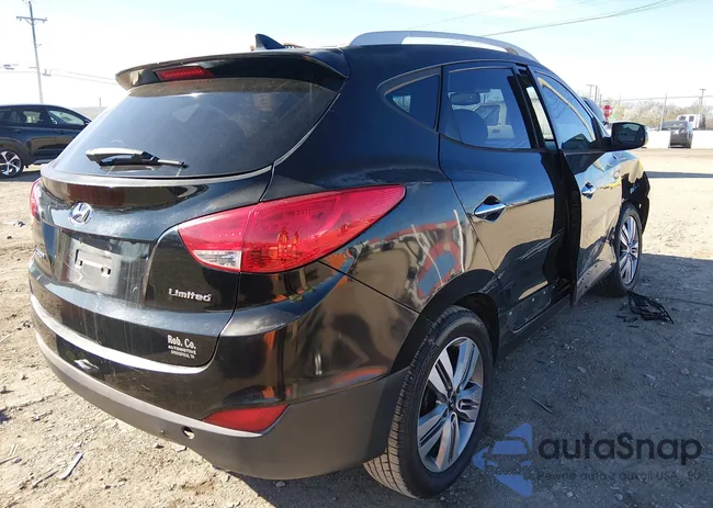 KM8JU3AGXEU797035: 44582397