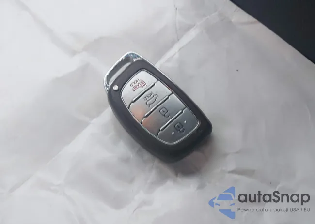 KMHD04LB0HU349911: 44583548