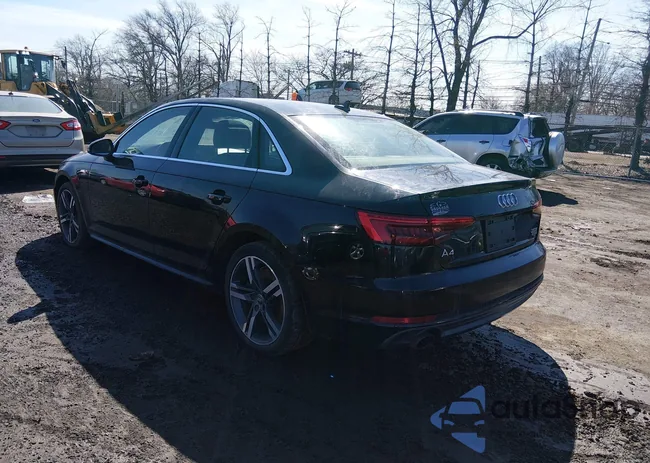 WAUENAF44HN022621: 44583578