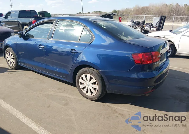 3VW1K7AJXDM285983: 44583586