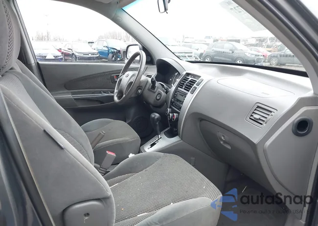 KM8JN72D17U518566: 44583727