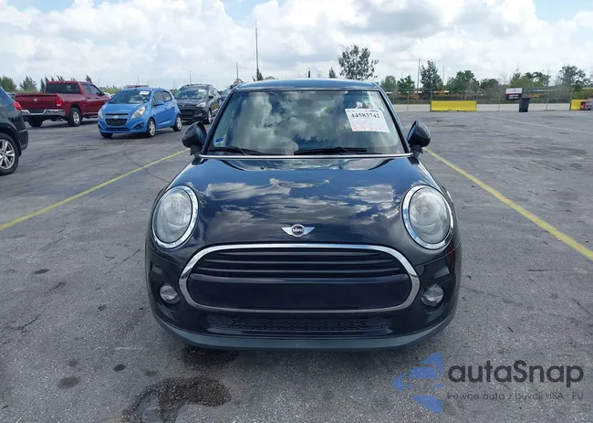 WMWXU1C56J2F81039: 44583742