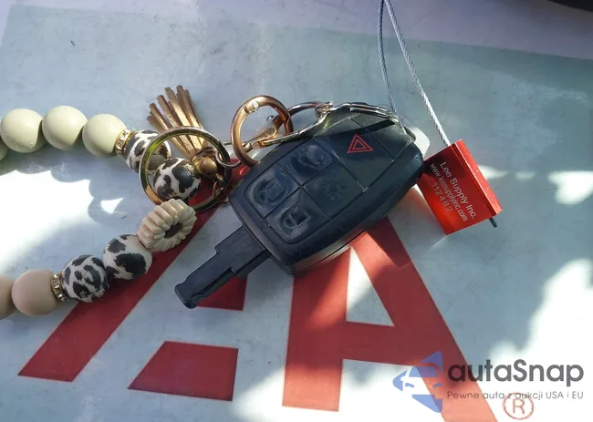 YV1672MS5B2543438: 44583926