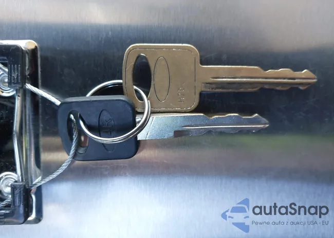 1FTSW21P76EC37031: 44583946