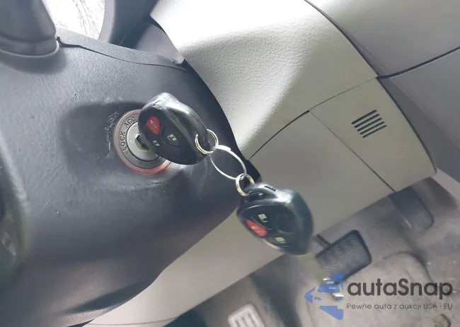 JTMBD35V485213678: 44584094