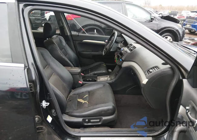 JH4CL96975C025111: 44583161