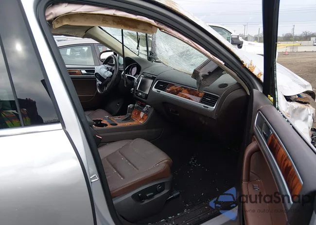 WVGEK9BP1CD008051: 44583235